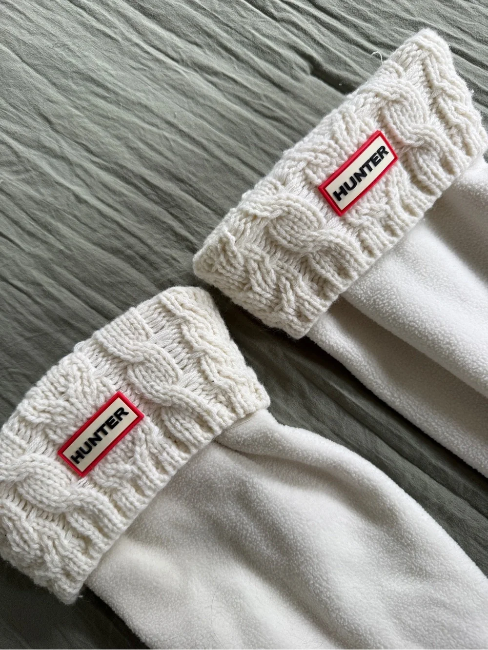 Hunter tall white